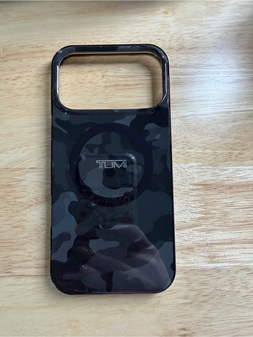 Tumi Black Camouflage Magnetic Ring Phone Case